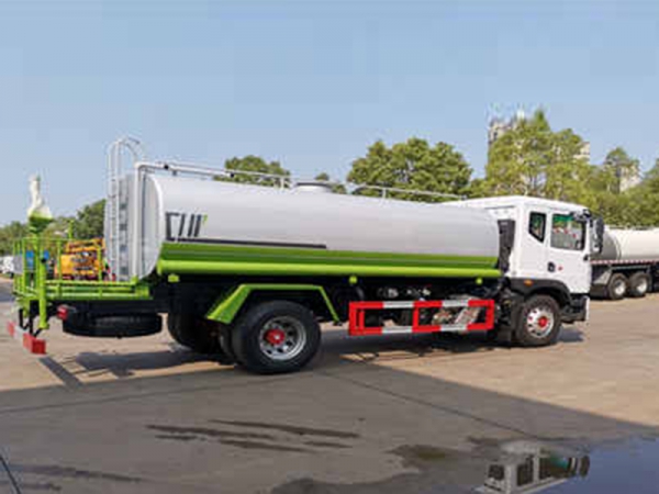 國六15方東風(fēng)D9灑水車