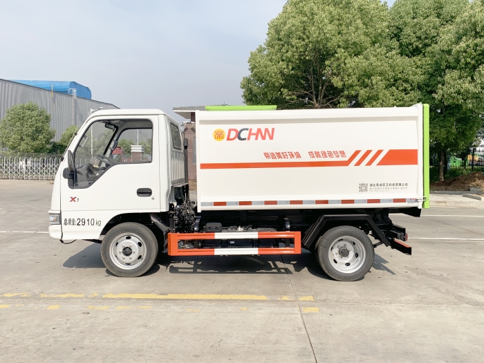 江淮康玲X1掛桶式垃圾車