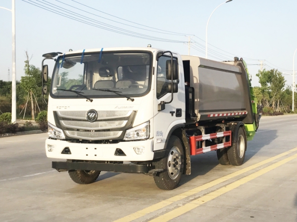 福田歐馬可壓縮式垃圾車