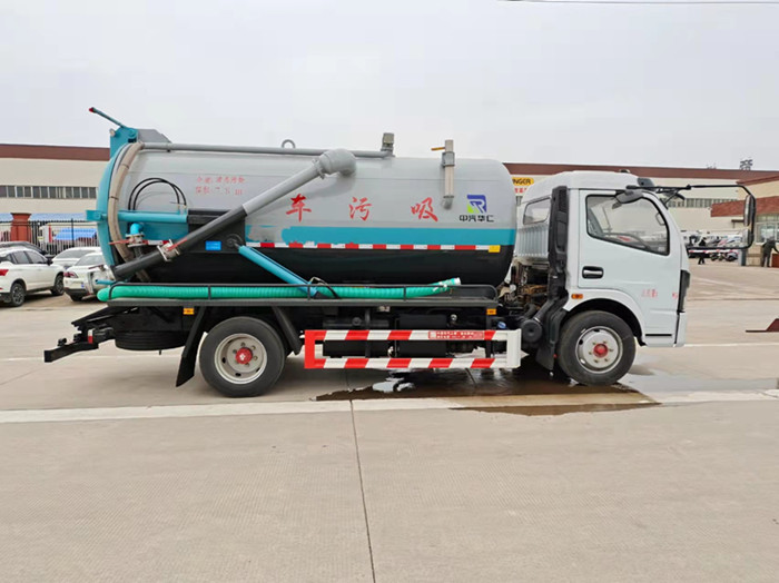 國六東風(fēng)大多利卡8方吸污車