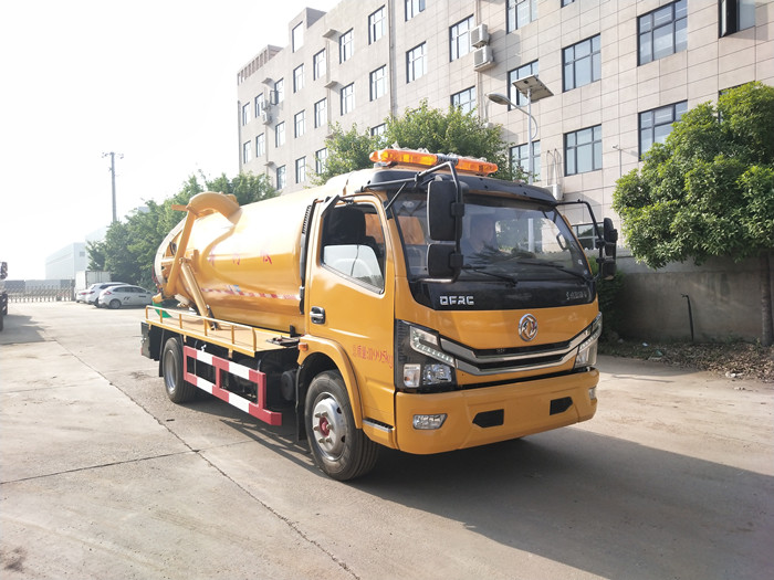 國六東風福瑞卡9.2方清洗吸污車一體罐